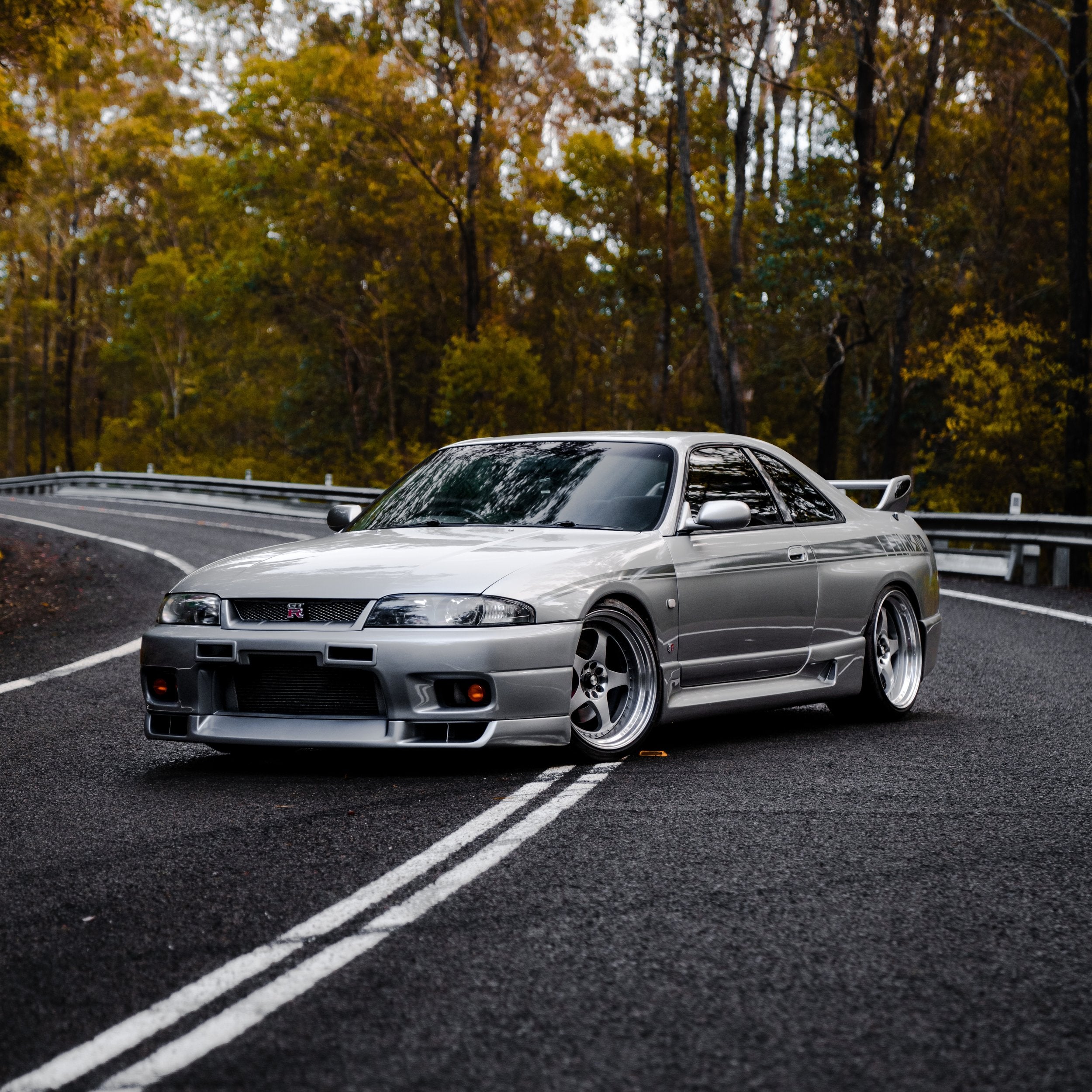 JDM-Giveaways 300KW R33 GTR